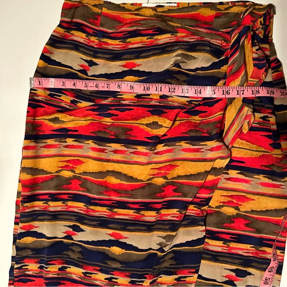 Jones New York Silk Vintage Red Yellow Southwestern Aztec Faux Wrap Maxi Shirt - Picture 14 of 15